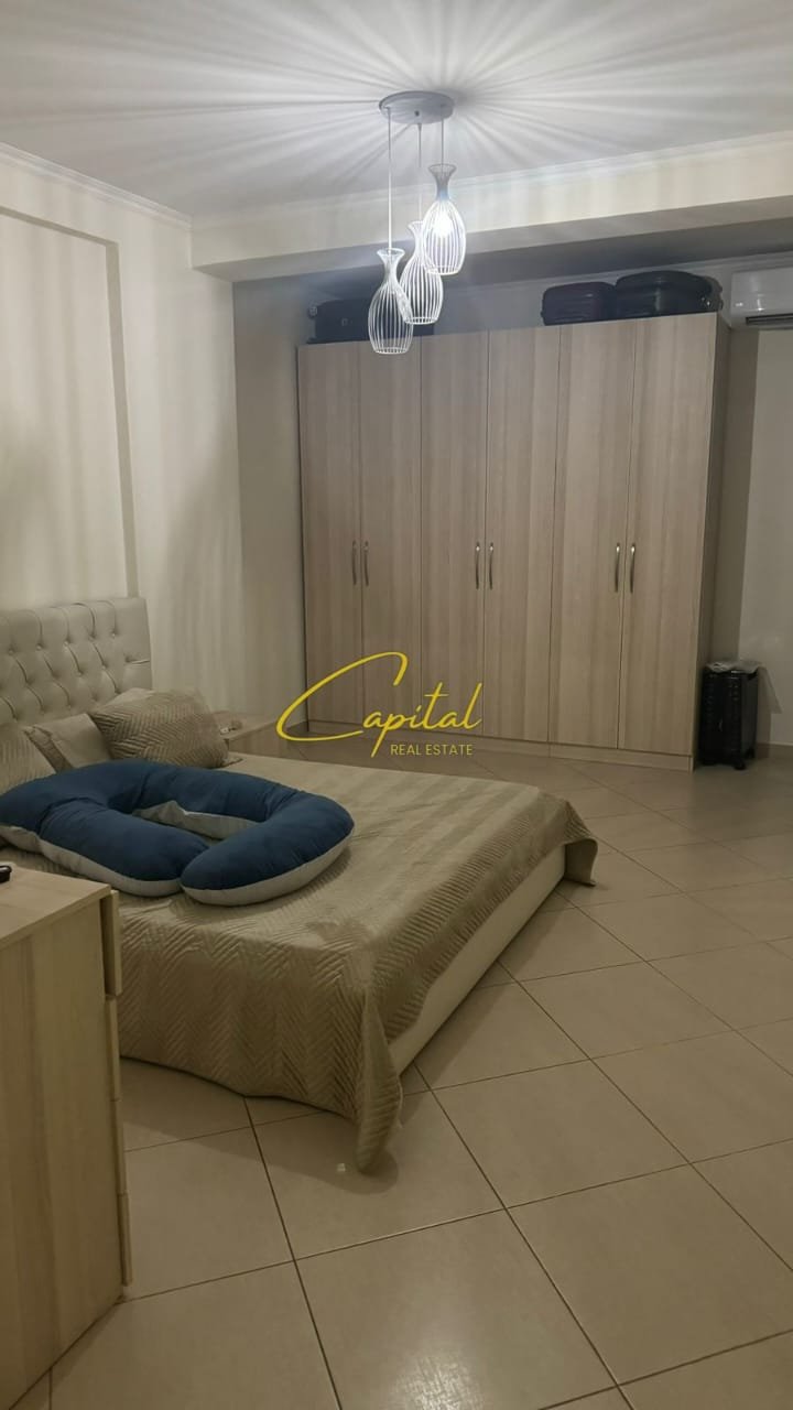 APARTAMENT ME QERA 2+1+2 KOMUNA E PARISIT 800 EURO