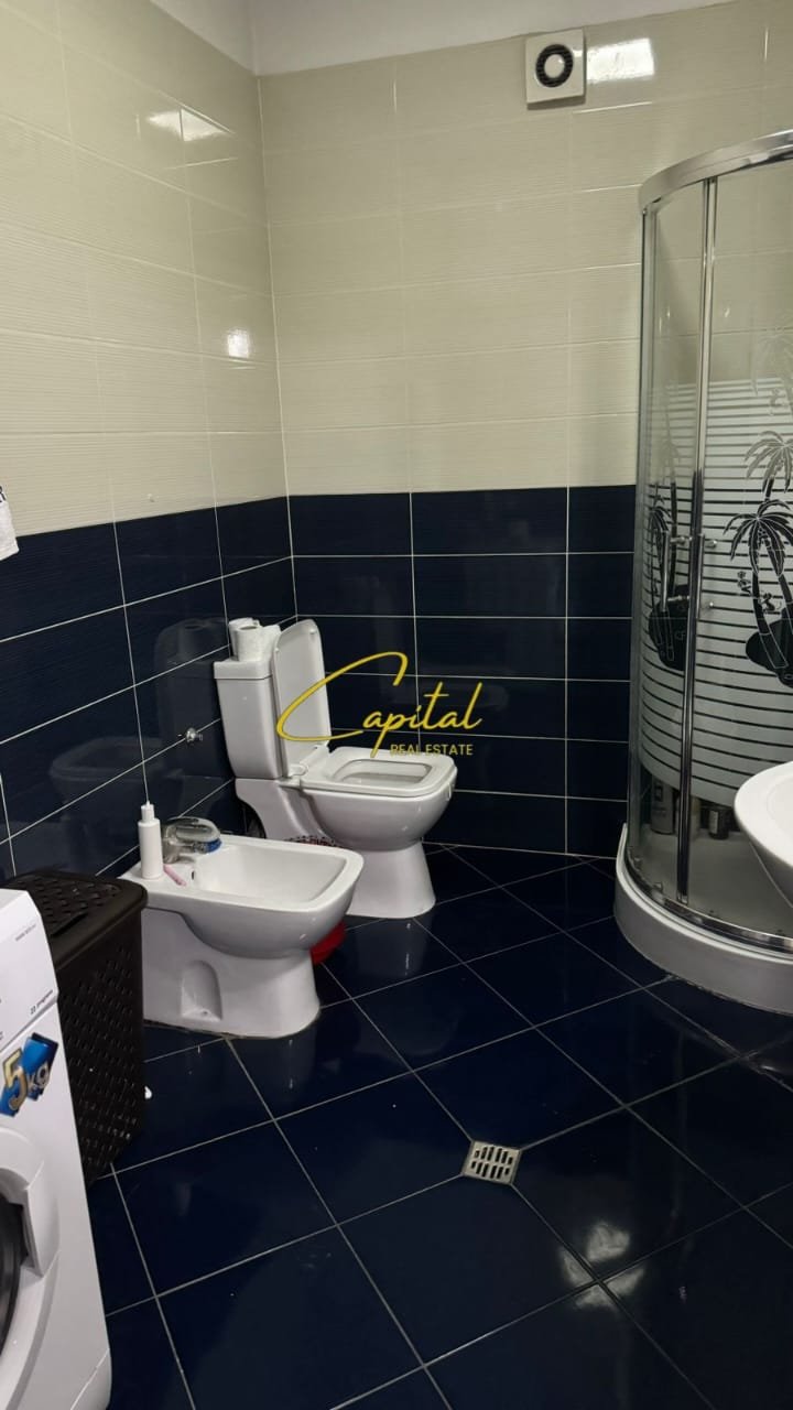 APARTAMENT ME QERA 2+1+2 KOMUNA E PARISIT 800 EURO