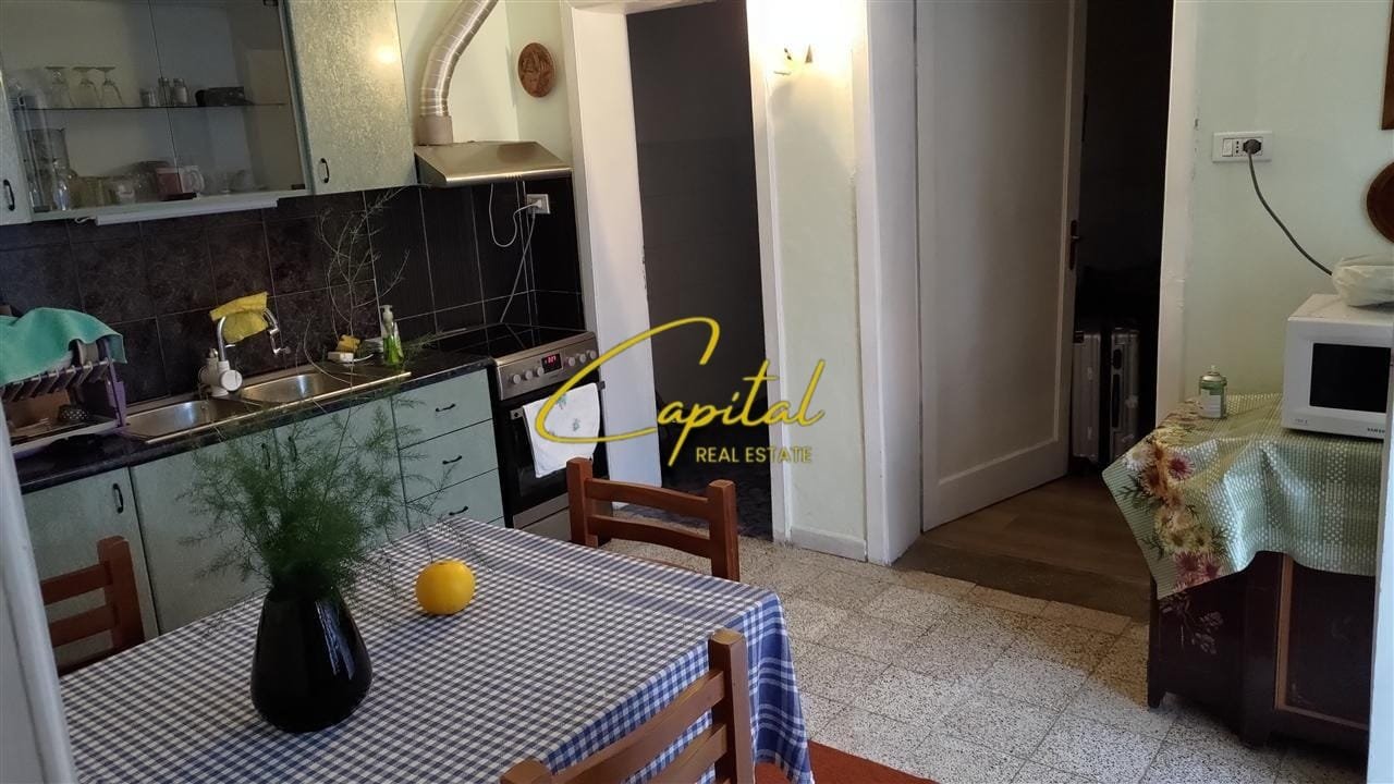 WhatsApp Image 2025-08-25 at 11.36.44 AM APARTAMENT ME QERA 2+1 RRUGA FORTUZI 60.000 LEKE