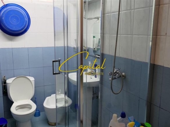 APARTAMENT ME QERA 2+1 RRUGA FORTUZI 60.000 LEKE