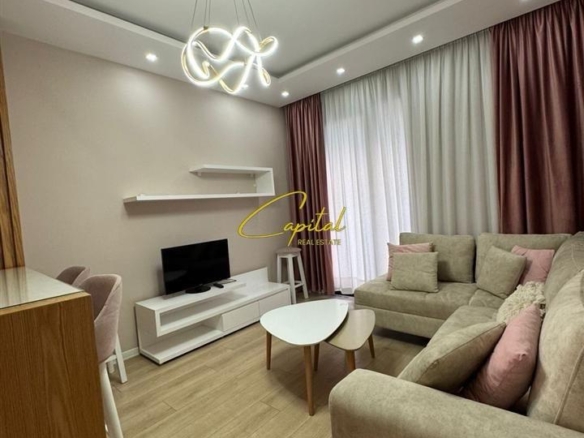 APARTAMENT E QERA 2+1 CASA ITALIA 75.000 LEKE