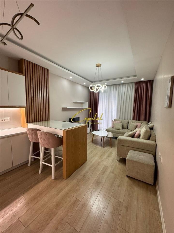 WhatsApp Image 2025-08-25 at 9.50.27 AM (3) APARTAMENT E QERA 2+1 CASA ITALIA 75.000 LEKE