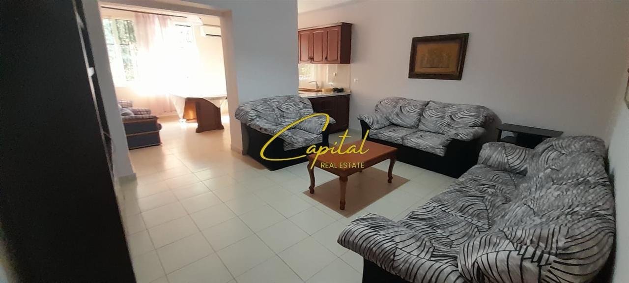 WhatsApp Image 2025-08-26 at 1.16.12 PM APARTAMENT ME QERA 2+1 XHAMLLIKU 50.000 LEKE