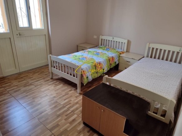 APARTAMENT ME QERA 3+1 SAUK I RI 45.000 LEKE
