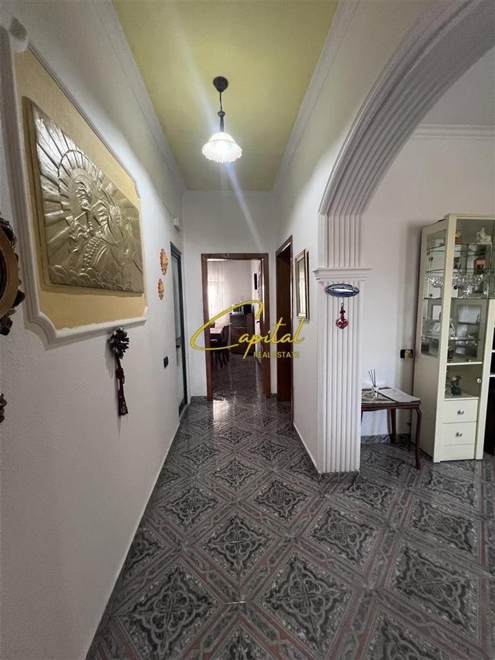 APARTAMENT ME QERA 2+1 SAUK 450 EURO