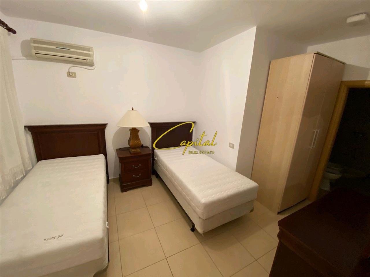 WhatsApp Image 2025-08-27 at 9.58.18 AM APARTAMENT ME QERA 2+1 ISH STACIONI TRENIT 600 EURO