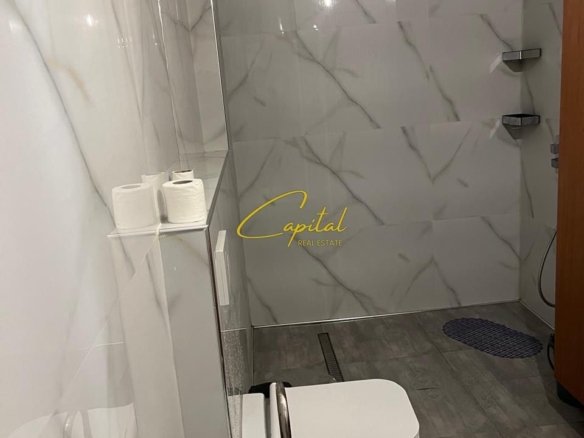 APARTAMENT ME QERA 3+1 RRUGA E DIBRES 65.000 LEKE