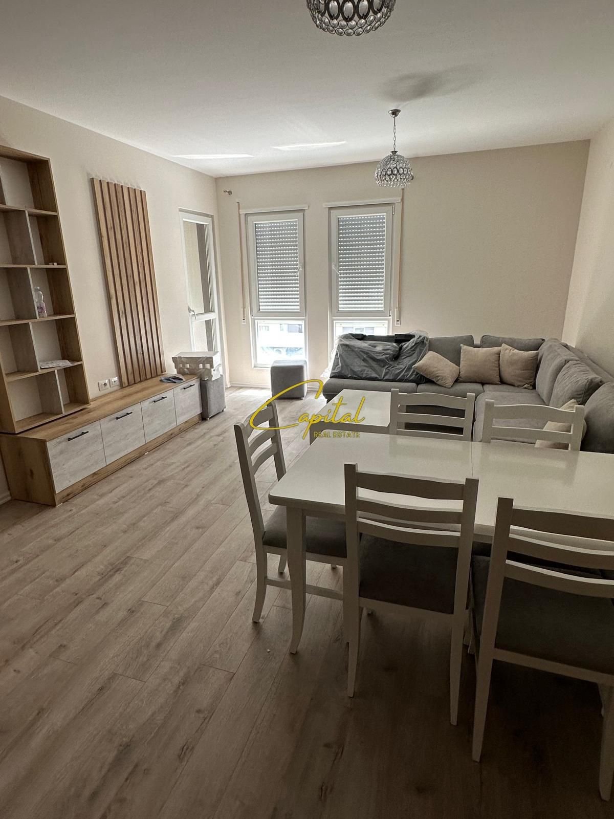WhatsApp Image 2025-08-28 at 2.32.08 PM APARTAMENT ME QERA 2+1+2 5 MAJI 60.000 LEKE