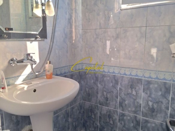 APARTAMENT ME QERA 3+1+2 RRUGA E DIBRES 700 EURO
