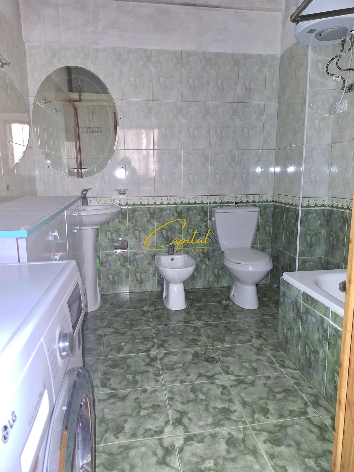 WhatsApp Image 2025-08-28 at 9.45.00 AM APARTAMENT ME QERA 3+1+2 RRUGA E DIBRES 700 EURO