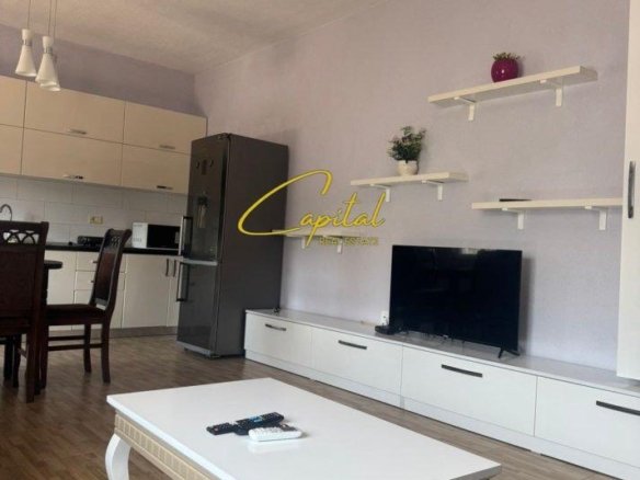 APARTAMENT ME QERA 2+1 FARKE 45.000 LEKE