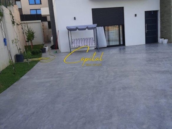 APARTAMENT ME QERA 1+1 TEG 50.000 LEKE