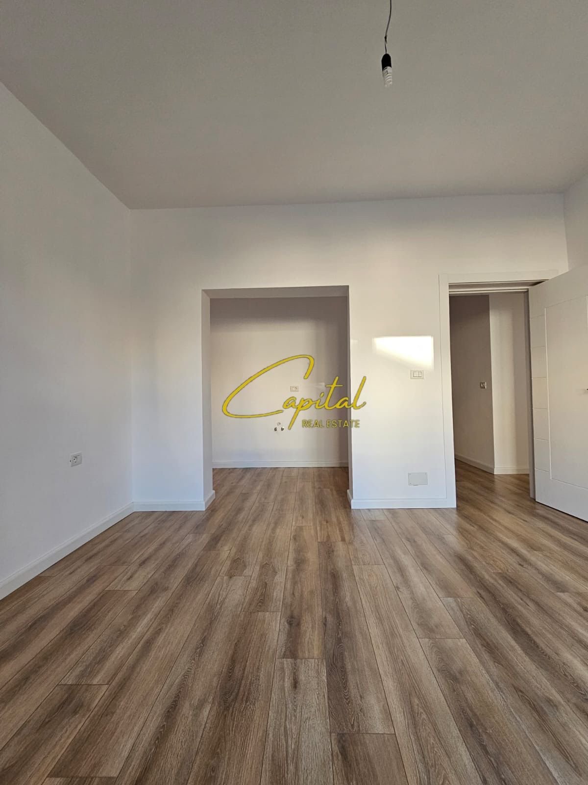WhatsApp Image 2025-08-30 at 10.51.50 AM SHITET APARTAMENT 2+1 RRUGA E KAVAJES 167.000 EURO
