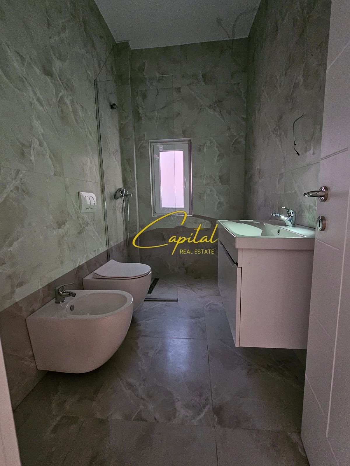 WhatsApp Image 2025-08-30 at 10.51.56 AM SHITET APARTAMENT 2+1 RRUGA E KAVAJES 167.000 EURO