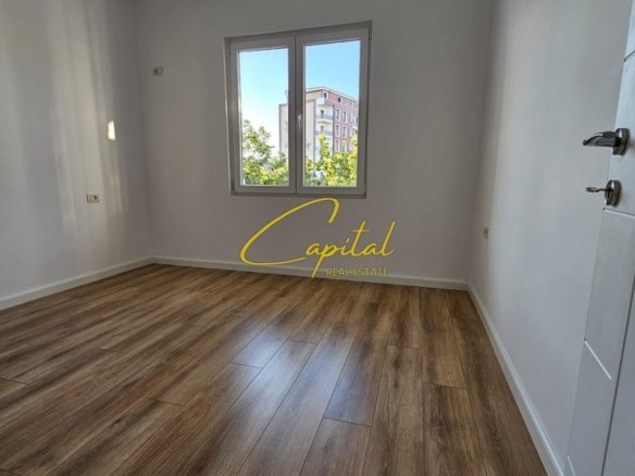 SHITET APARTAMENT 1+1 RRUGA E KAVAJES 133.000 EURO