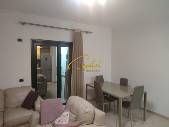 APARTAMENT ME QERA 2+1 RRUGA FERIT XHAJKO 70.000 LEKE