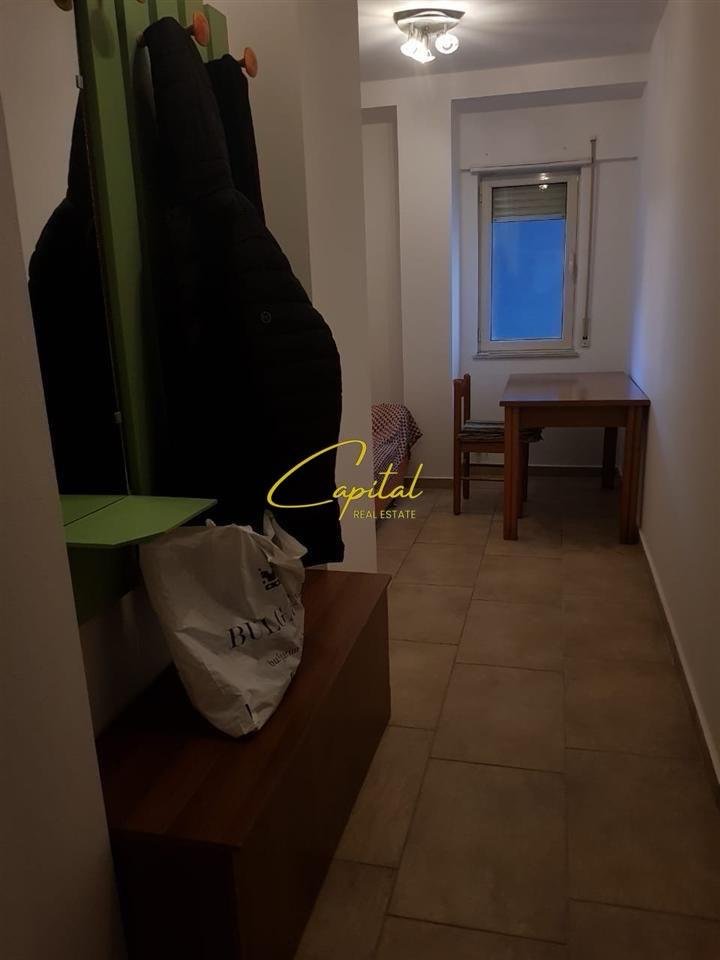 APARTAMENT ME QERA 2+1 QENDER 60.000 LEKE