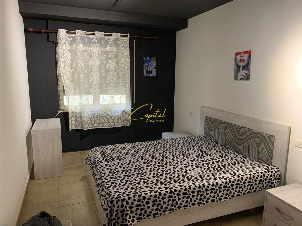 APARTAMENT ME QERA 2+1 QENDER 60.000 LEKE