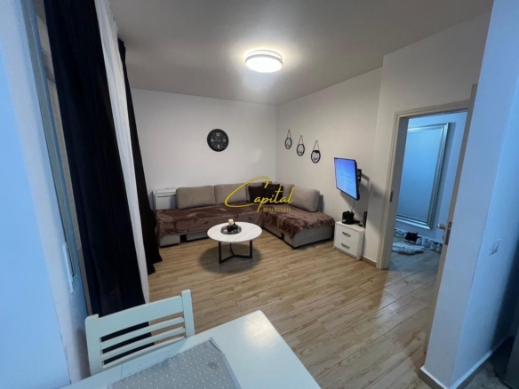 APARTAMENT ME QERA 1+1 RRUGA 5 MAJI 55.000 LEKE