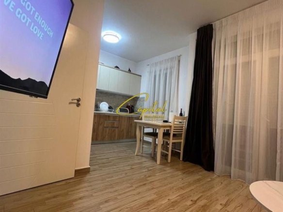 APARTAMENT ME QERA 1+1 RRUGA 5 MAJI 55.000 LEKE