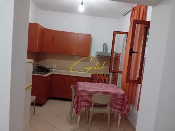 APARTAMENT ME QERA 1+1 5 MAJI 42.000 LEKE