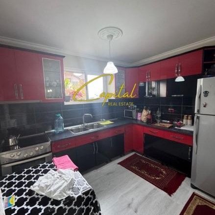 APARTAMENT ME QERA 1+1 BRRYLI 50.000 LEKE
