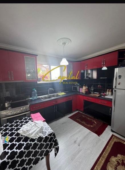 WhatsApp Image 2025-09-01 at 9.58.50 AM (1) APARTAMENT ME QERA 1+1 BRRYLI 50.000 LEKE