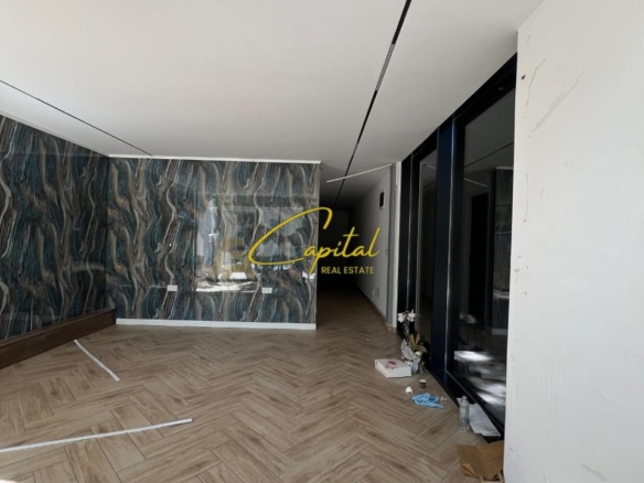 DYQAN ME QERA 65 M2 RRUGA E DIBRES 1.200 EURO