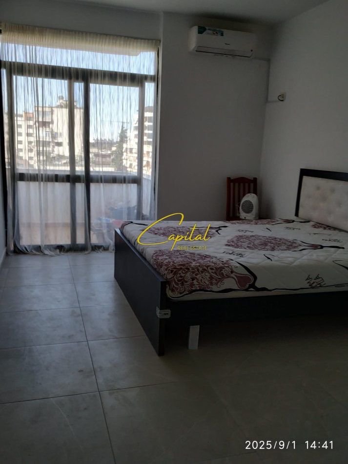 APARTAMENT ME QERA 2+1 21 DHJETORI 700 EURO