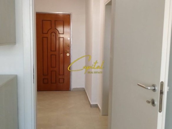 APARTAMENT ME QERA 2+1 21 DHJETORI 700 EURO