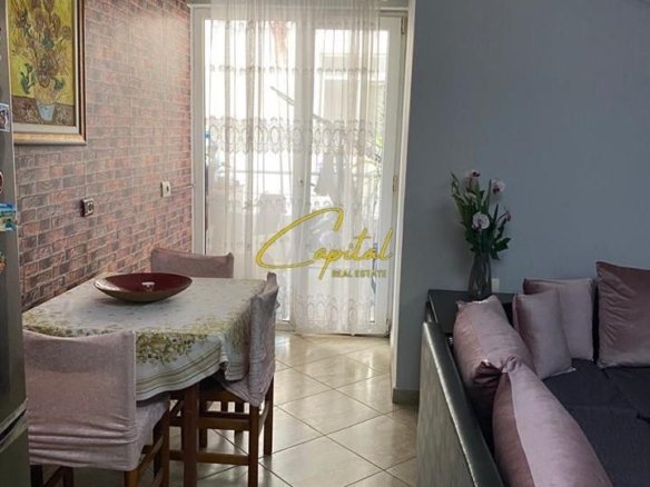 SHITET APARTAMENT 2+1 FRESKU 16.500.000 LEKE