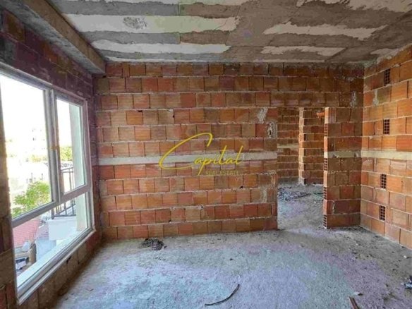 SHITET APARTAMENT 1+1 RRUGA E DIBRES 103.000 EURO