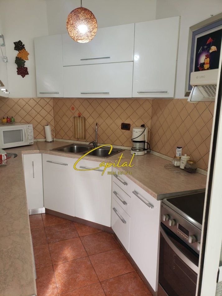 APARTAMENT ME QERA 2+1 KOMUNA E PARISIT 650 EURO