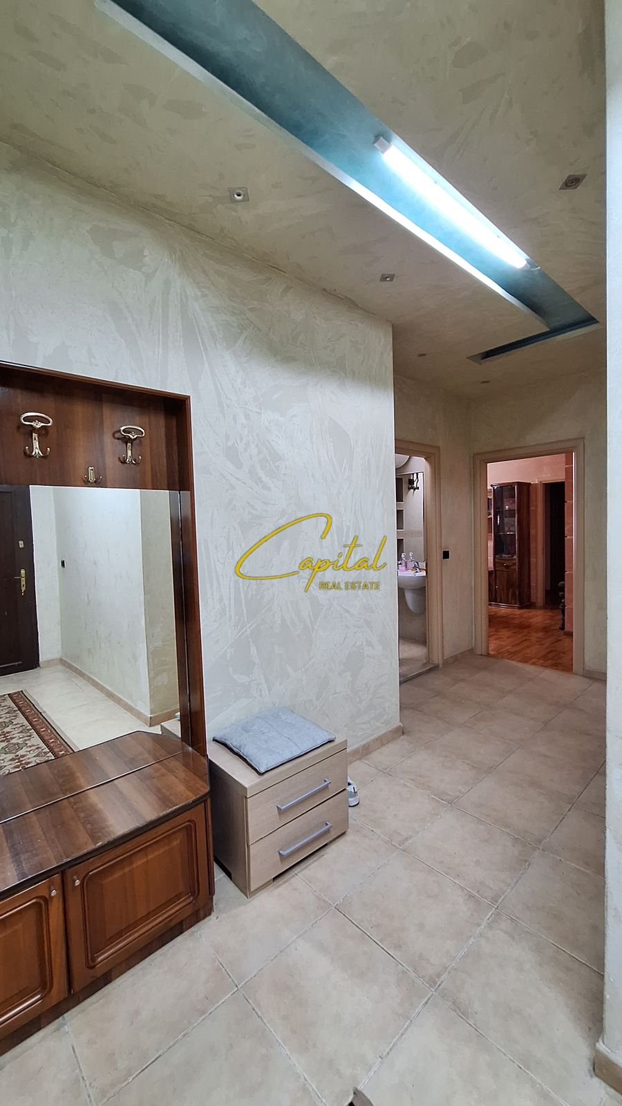 APARTAMENT ME QERA 3+1+2 BRRYLI 700 EURO