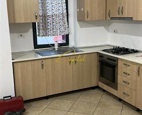 APARTAMENT ME QERA 2+1 YZBERISHT 42.000 LEKE