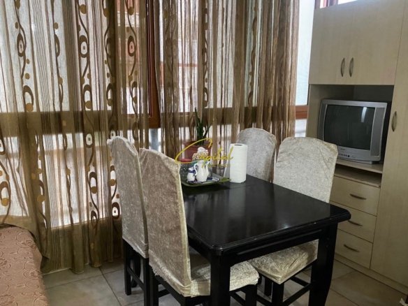 APARTAMENT ME QERA 1+1 YZBERISHT 400 EURO