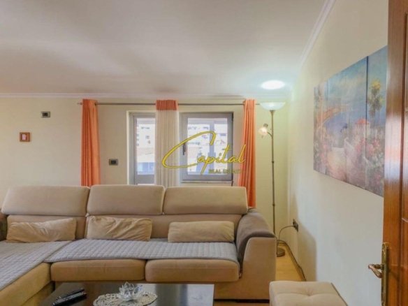 APARTAMENT ME QERA 2+1 VASIL SHANTO 700 EURO