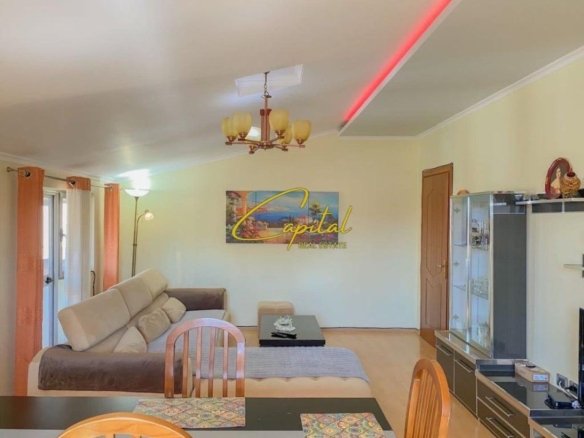APARTAMENT ME QERA 2+1 VASIL SHANTO 700 EURO