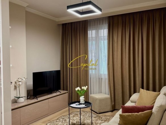 APARTAMENT ME QERA 1+1 ISH BLLOKU 850 EURO