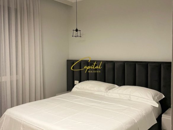 APARTAMENT ME QERA 1+1 ISH BLLOKU 850 EURO