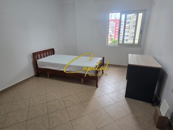 APARTAMENT ME QERA 3+1+2 DON BOSKO 800 EURO