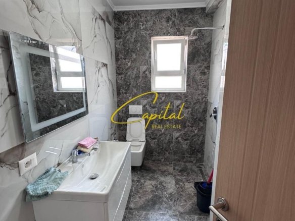 SHITET APARTAMENT 2+1 RRUGA BARDHYL 147.000 EURO