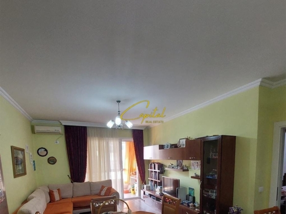 SHITET APARTAMENT 2+1 KINOSTUDIO 140.000 EURO
