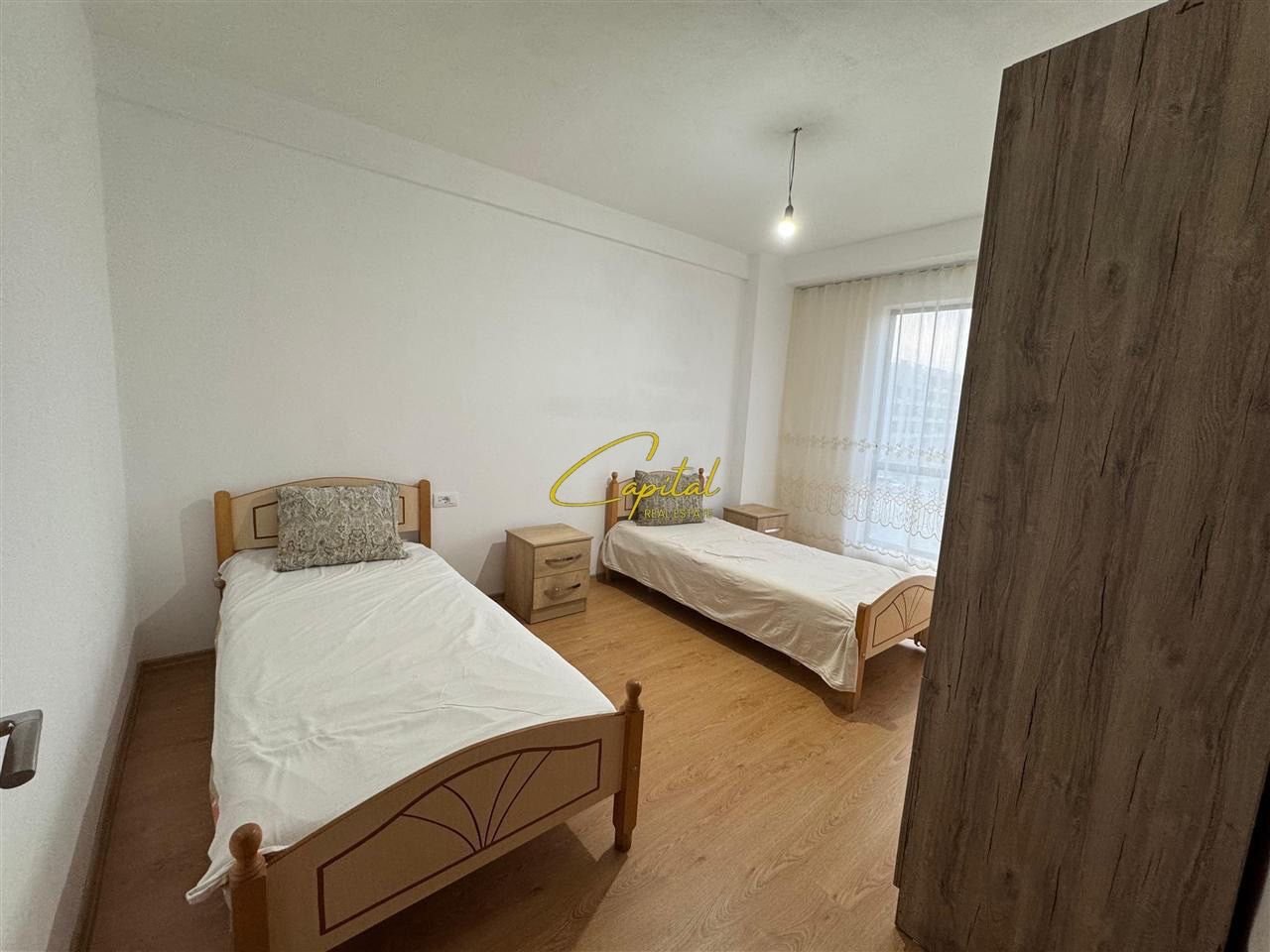 APARTAMENT ME QERA 3+1 5 MAJI 50.000 LEKE