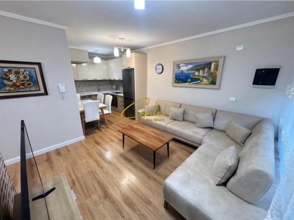 APARTAMENT ME QERA 2+1 KODRA E DIELLIT 2 700 EURO