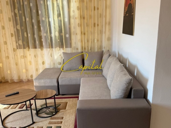 APARTAMENT ME QERA 3+1 RRUGA SIRI KODRA 500 EURO