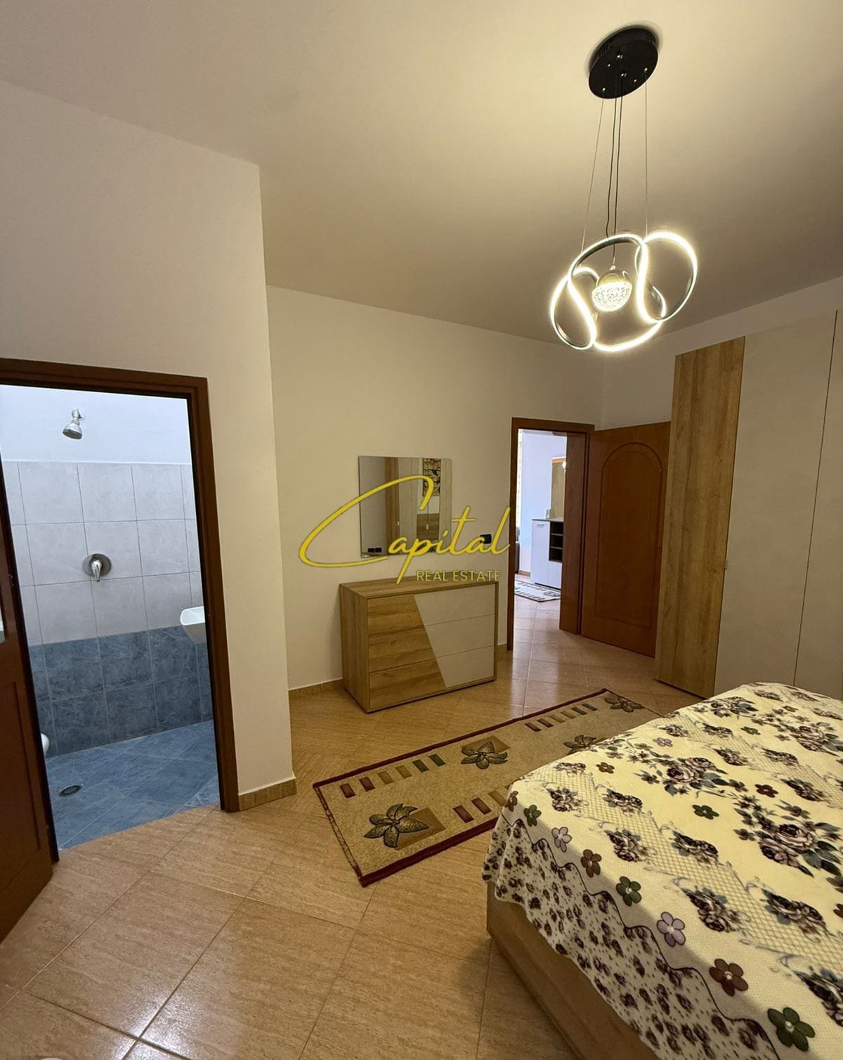 APARTAMENT ME QERA 3+1 RRUGA SIRI KODRA 500 EURO