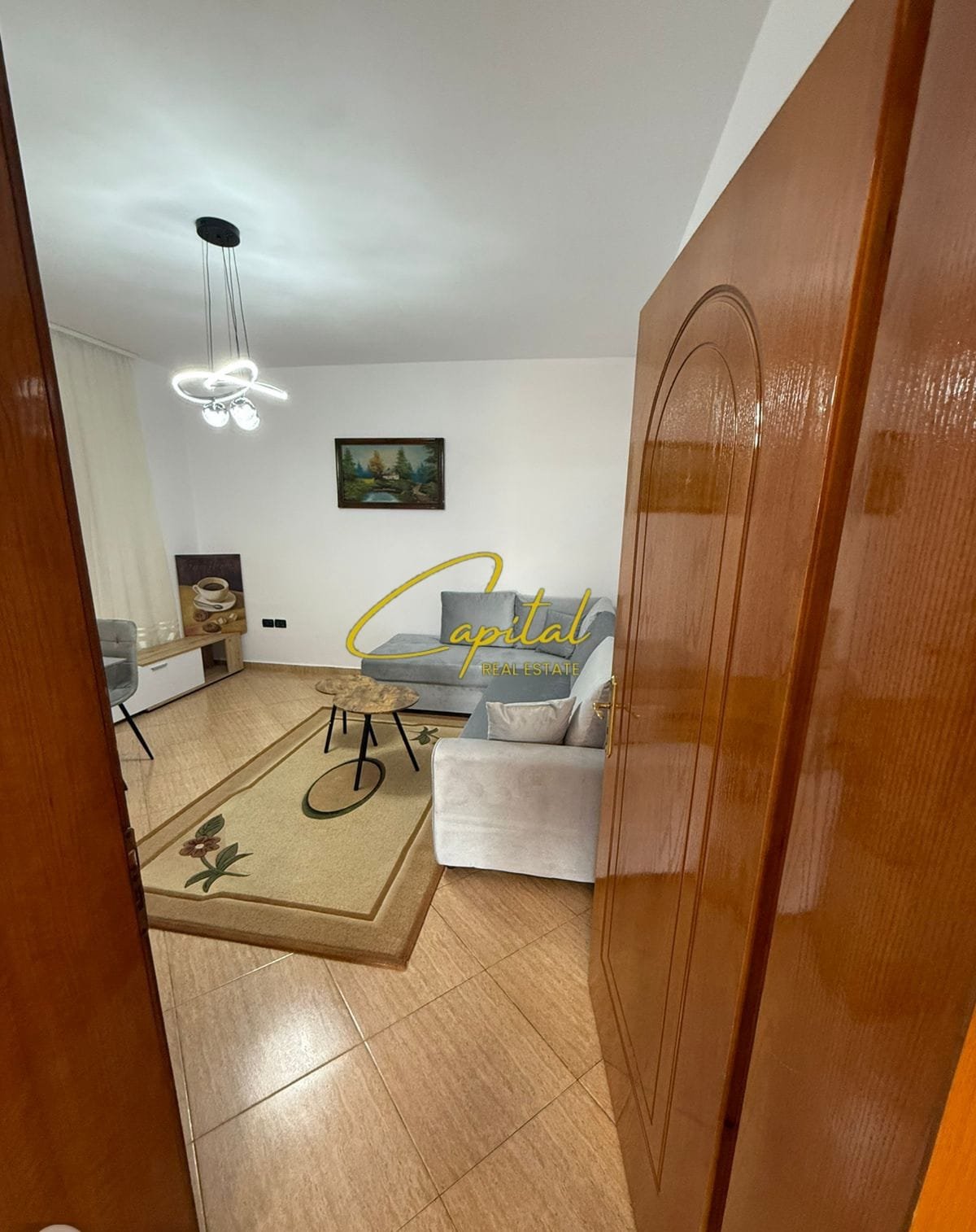 APARTAMENT ME QERA 3+1 RRUGA SIRI KODRA 500 EURO