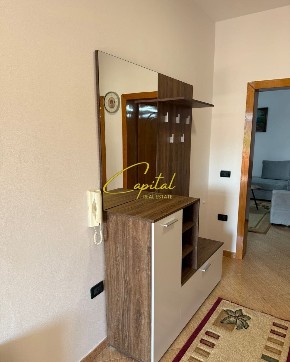 APARTAMENT ME QERA 3+1 RRUGA SIRI KODRA 500 EURO