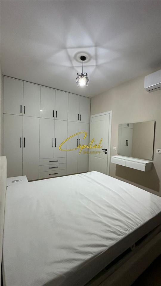 WhatsApp Image 2025-09-10 at 10.36.05 AM APARTAMENT ME QERA 1+1 RRUGA 5 MAJI 60.000 LEKE